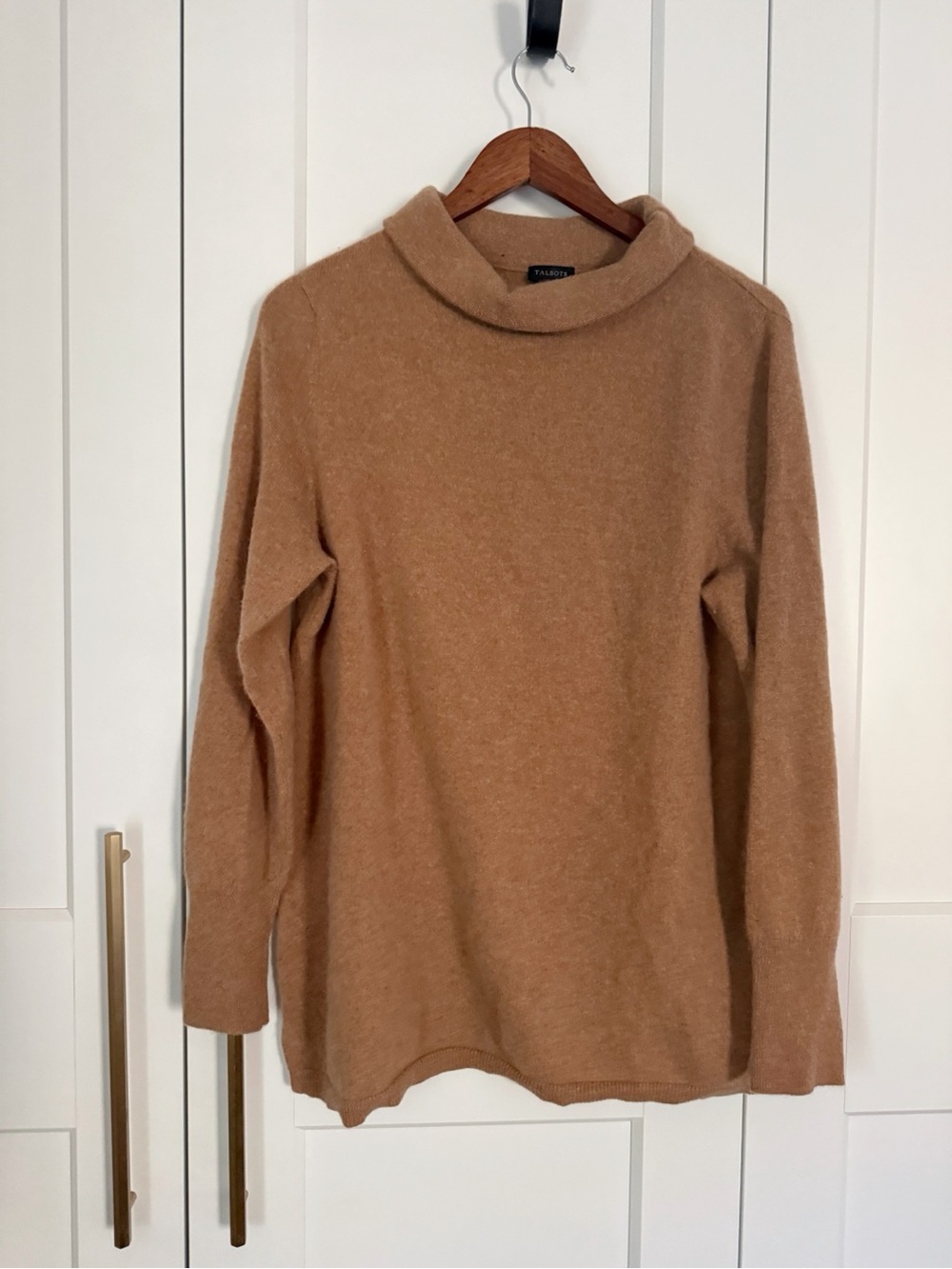 TALBOTS Women’s XL 100% Cashmere Sweater Turtleneck Cowl Neck Camel